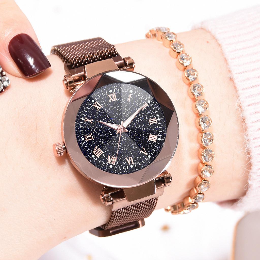 Women Sky Starry Luminous Watch Roman Numerals Quartz Watch Magnet Wristwatch