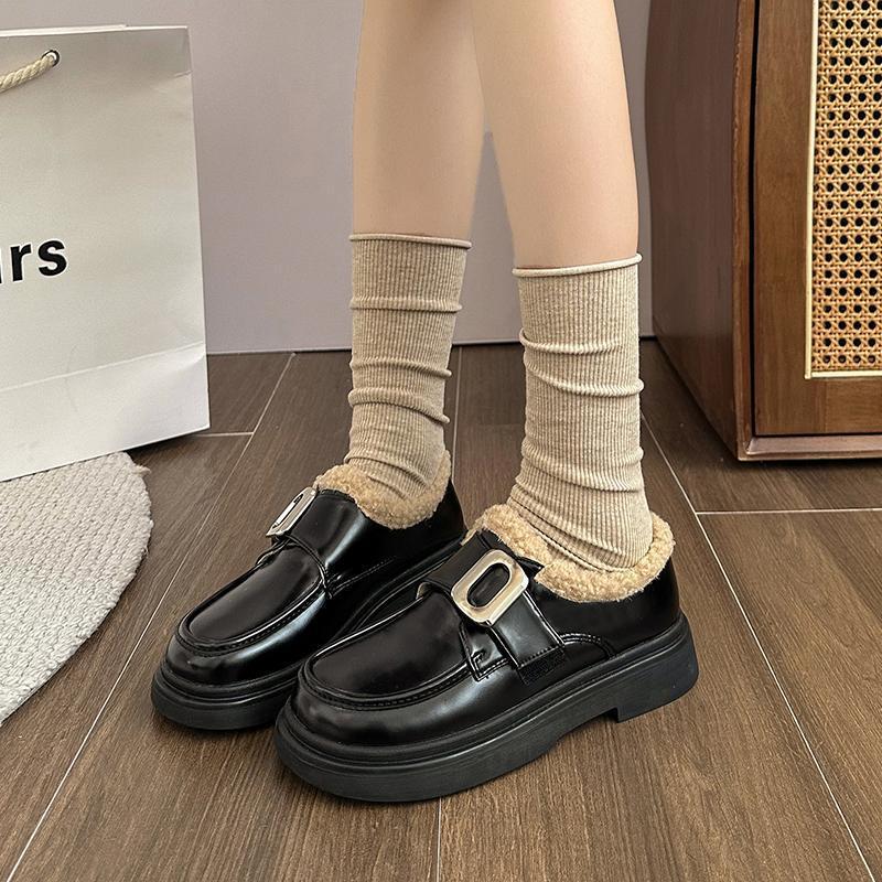 Black British style small leather shoes women's winter 2025 new Japanese uniform shoes platform sole one pedal velvet loafers
