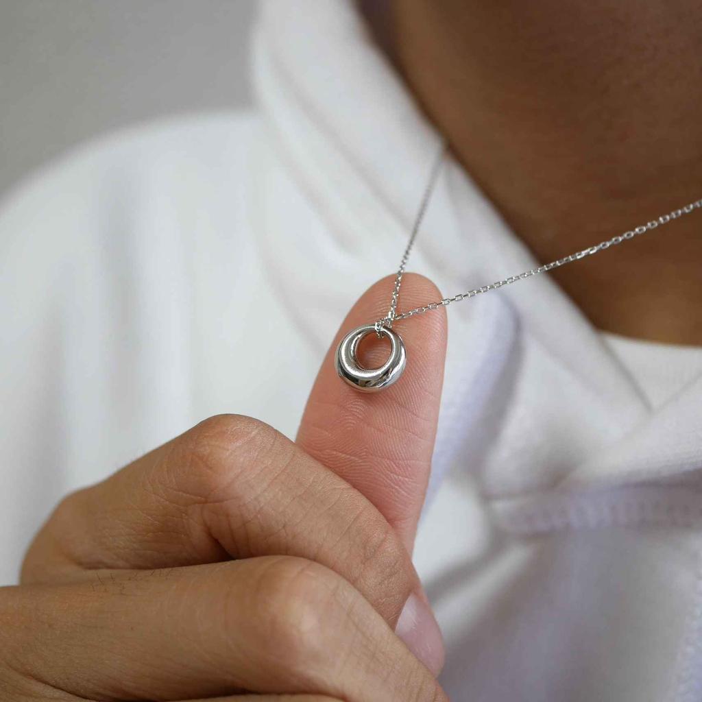 Genuine 925 Sterling Silver Necklace for Men and Women. Simple, Thin, Small Chain Set with a Drawstring Pouch. Casual, Cute, Popular Brand Jewelry