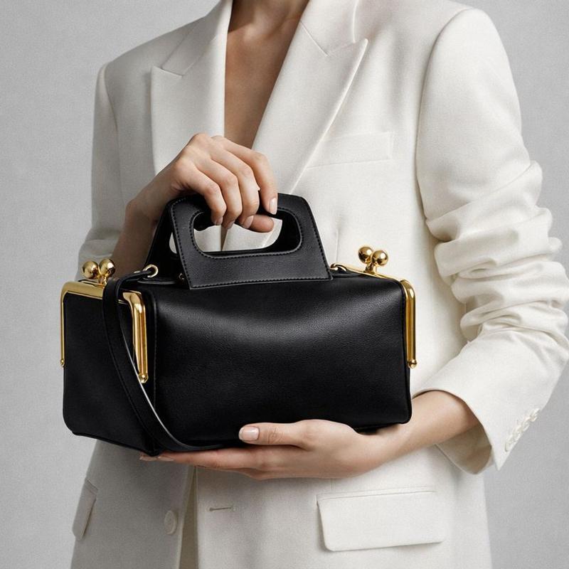2026 New Fashi Designer Women's Two Clip Pillow Handbags Luxury High End Party Versatile Shoulder Bag Elegant Trendy Tote Bag