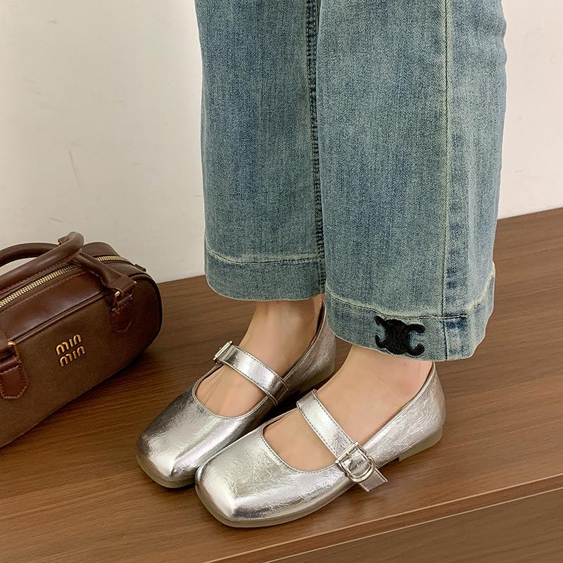 Scarpe Moda Stile Britannico Donna 2025 Oxfords Calzature Femminili Preppy Nuove in Pelle Estive Comode Scarpe con Cinturino Mary Janes Scarpe Estive Donna