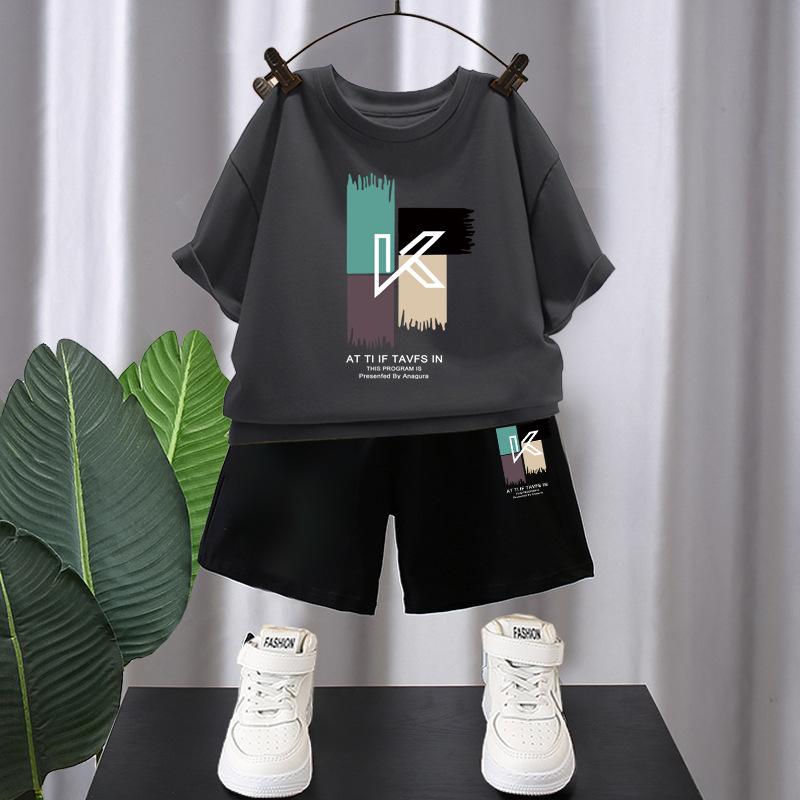 

Летний дышащий детский костюм из хлопка с короткими рукавами, свободная корейская футболка для мальчиков, универсальный костюм с короткими рукавами 100 темно серый