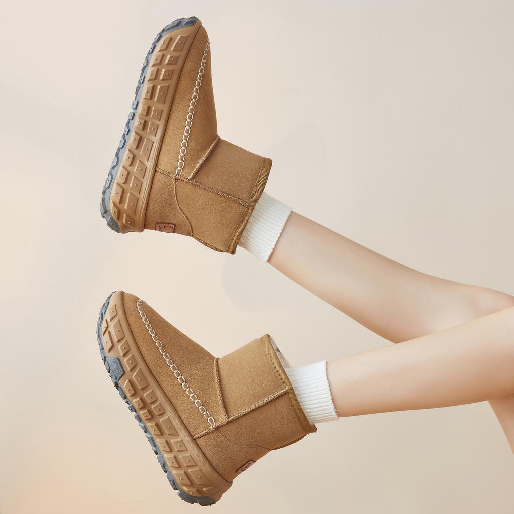 Autumn and winter snow boots women's new durian sole velvet short boots winter casual versatile thick-soled thickened cotton shoes