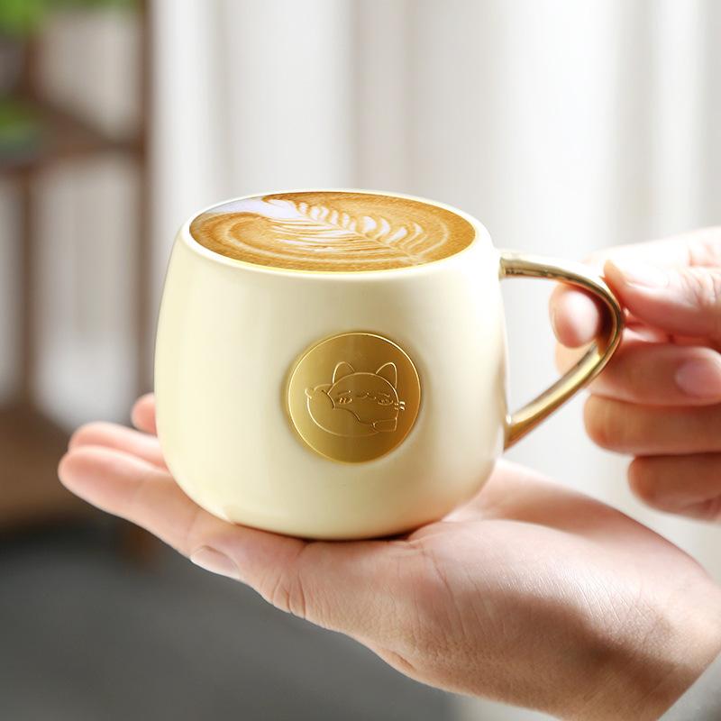 Creative Ceramic Mug Cute Girl Cat Coffee Cup Gold Handle Electroplated Cup Can Be Formulated