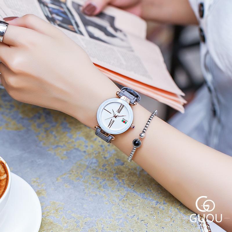

Женские часы с ремешком, компактные, простые, новый стиль, студенческая мода, водонепроницаемые женские часы