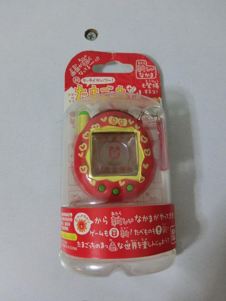 Mobile Phone Kai 2! Tamagotchi Plus Red Series Ringo Red