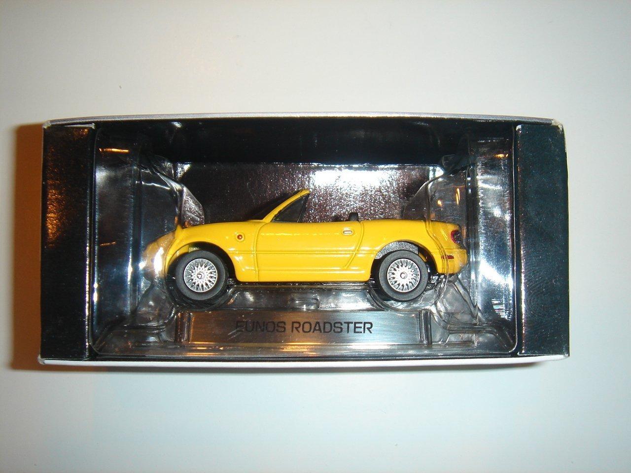 

Tomica Limited 0035 Eunos Roadster (Yellow)