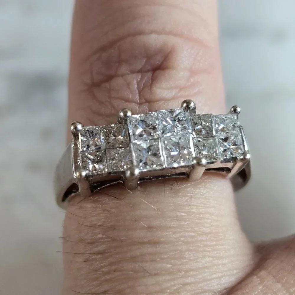 New Design Shiny Square Zircon Ring for Women, 925 Silver Plated Fashion Jewelry, Ideal Anniversary Gift & Daily Wear
