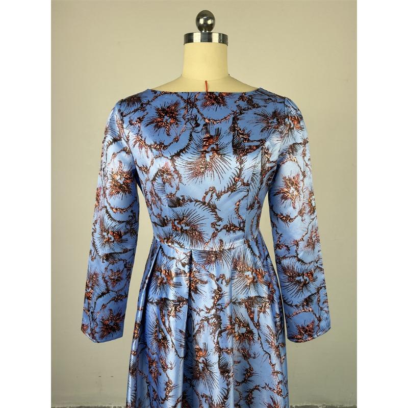 Damenkleid Frühling und Herbst Temperament Rundhals Langarm Taillenlanges A-Linien-Plissee-Kleid