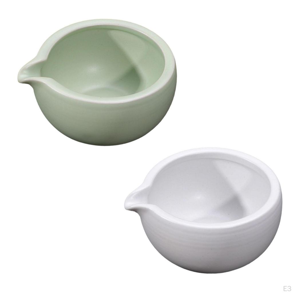 Keramische Chawan für die Matcha-Zubereitung und das Servieren