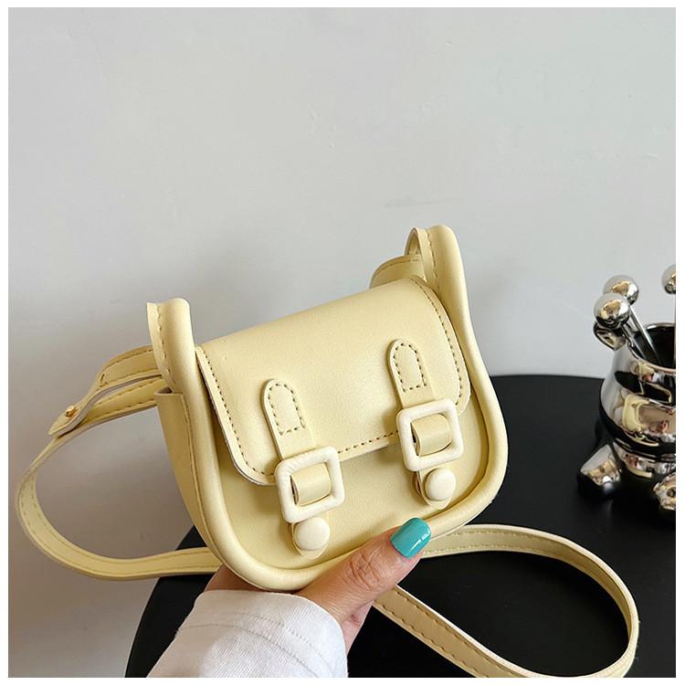 Vintage Minimalist Shoulder Bag Women Street Fashion Crossbody Bag 2023 Autumn New Trendy Chic Bag Women