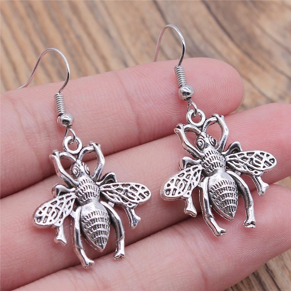 27 Styles Honey Bee Honeycomb Earrings Fashion Temperament Versatile Small Earrings Elegant Ladies Jewelry