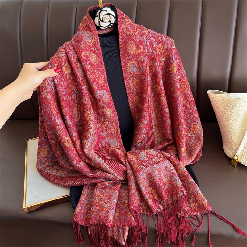 Bohemian Autumn Paisley Cashmere Shawl for Women Jacquard Pashmina Warm Winter Scarves Print Design Lady Foulard Stoles Scarf