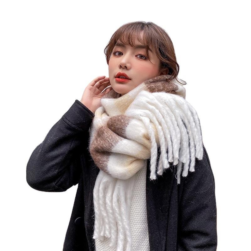 1116 Scarf Women's Autumn and Winter Classic Circle Yarn Color Matching Fashionable Color Plaid Oversized Shawl Thickened Warm Scarf