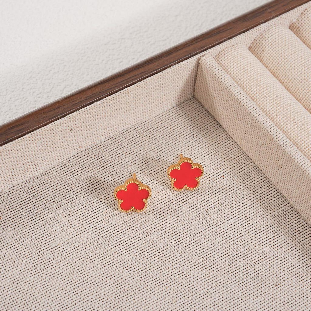 Korean Style 18K Gold-Plated Five-Petal Flower Earrings - Trendy, Light Luxury Stud Jewelry