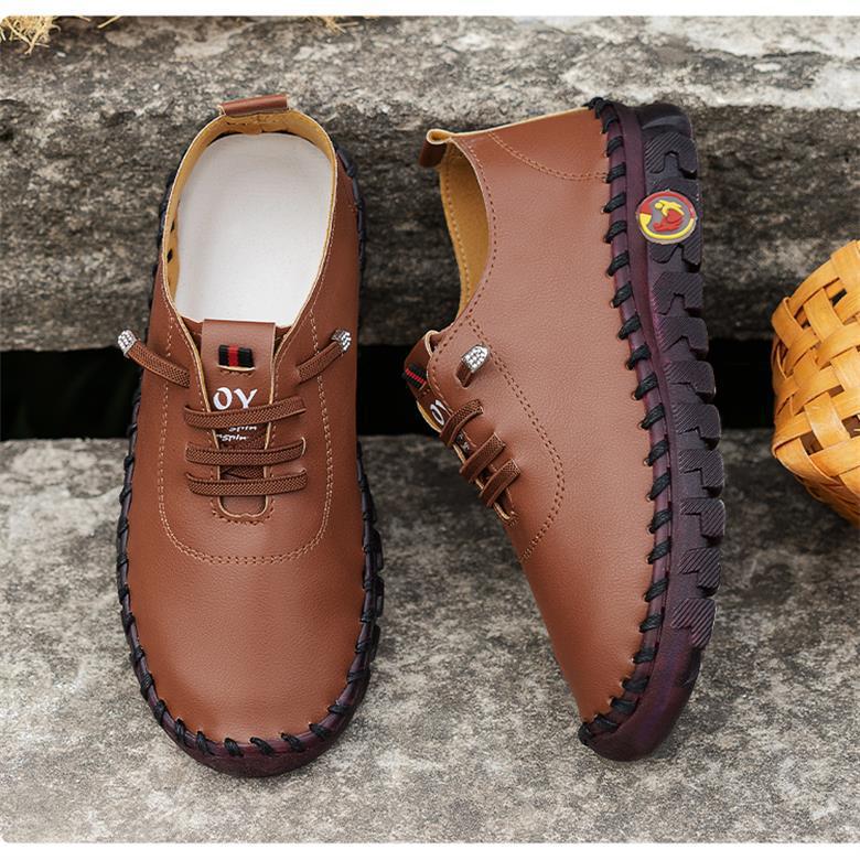 

Популярні жіночі туфлі ручної роботи з м якою підошвою з яловичої жили, нові весняно-літні 2025 року, однотонні туфлі на плоскій підошві, повсякденне взуття 43 темно-коричневого кольору