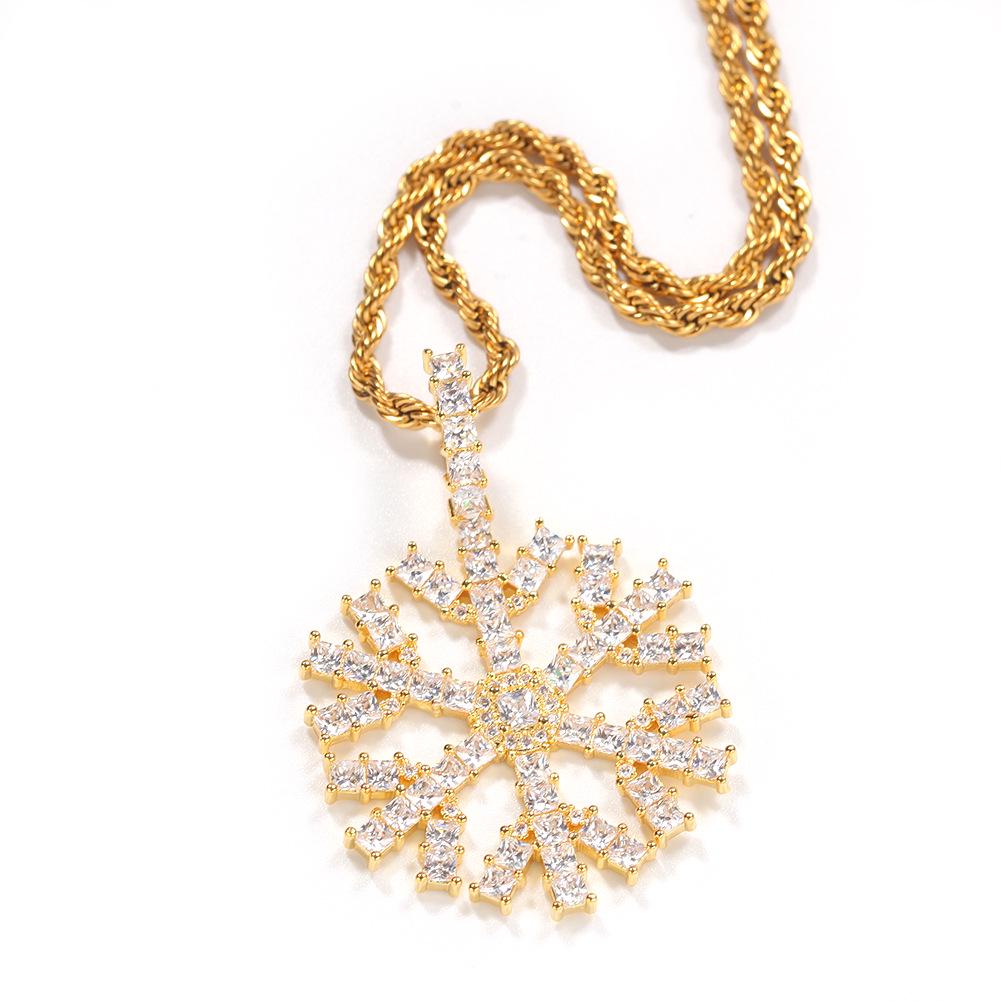 European & American Christmas Snowflake Zircon Pendant Necklace