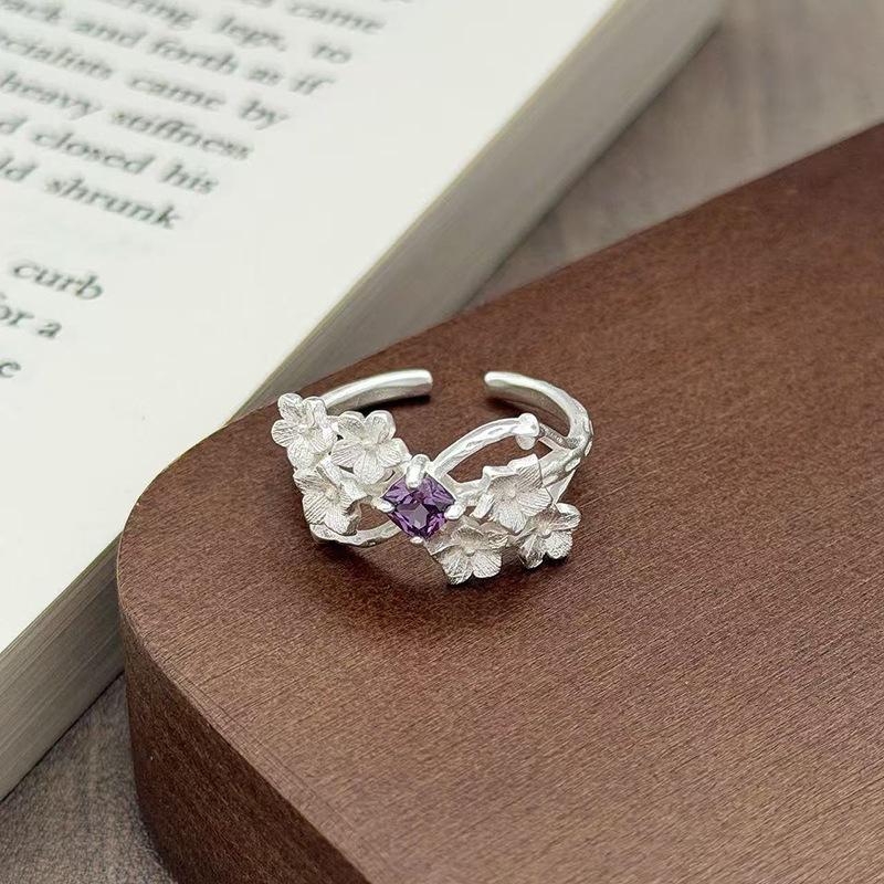 Yunjian Streamer Sweet Wind Niche Design Butterfly Flower Ring Female Enamel Hollow Stacked Ring Tide