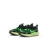 Nike Cosmic Runner Psv 009Blk Wht Khm4400 009 Blk Wht