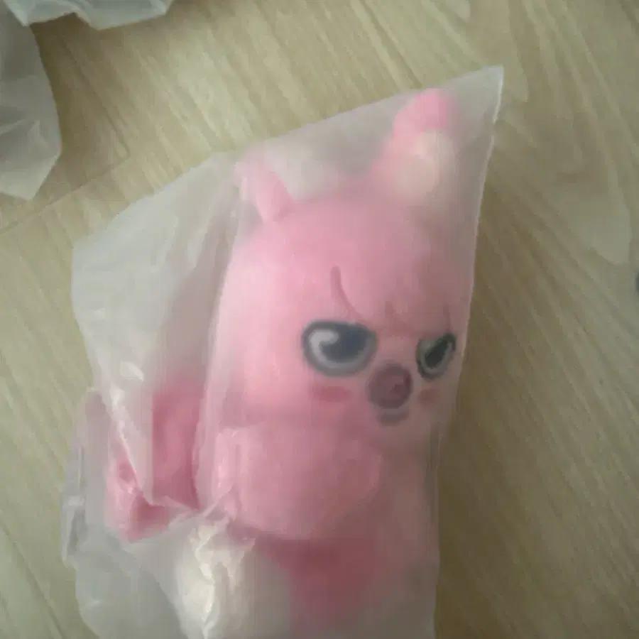 STRAY KIDS Skies Skiju Pig Changbin Strap Flash