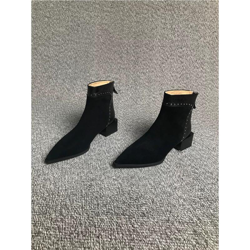 Women s boots retro pointed thick heel Maillard Martin boots autumn and winter new versatile temperament short boots 40 чёрный 3960₽