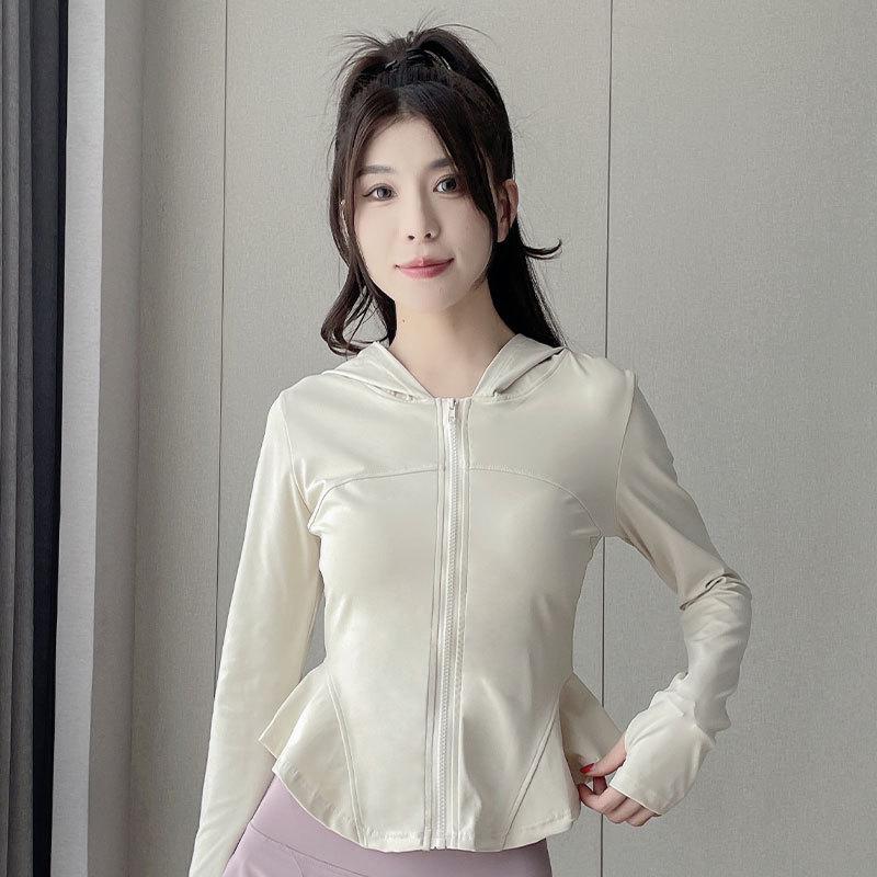 Dámská sportovní sada na badminton a jógu pro podzim/zimu 2024: Špičkové sako, sukně, kalhoty, fitness oblečení