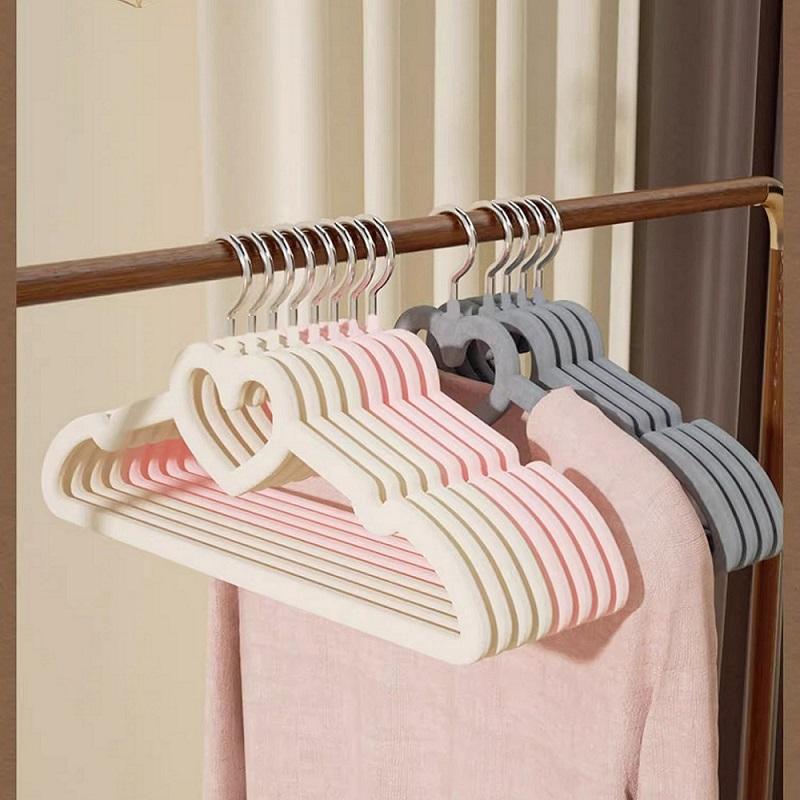 10PCS Thickened Love Flocking Clothes Hanger Anti-Slip Traceless Home Wardrobe Hanging Storage for Clothes