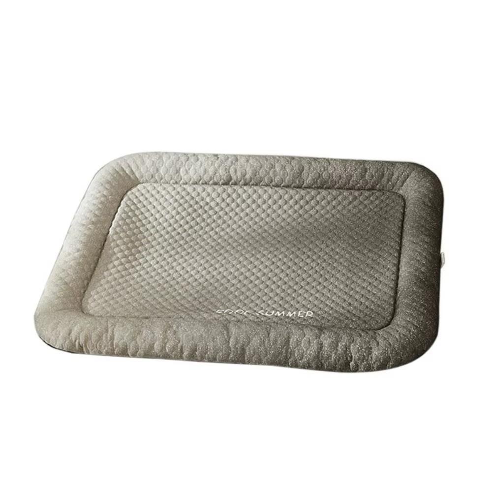Ice Silk Dog Cooling Bed Ergonomic Oval Shape Cooling Pet Bed  for Dogs and Cats