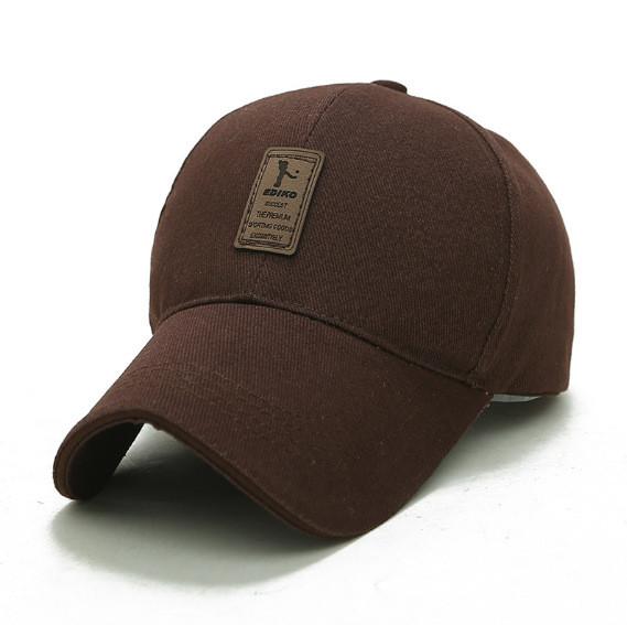 Classic Casual Baseball Hat With Curved Brim And Breathable Cotton Material For Outdoors