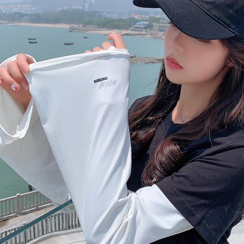 1 Pairs Summer Arm Cover Cool Ice Silk Sports Solid Color Loose Sun Protection Arm Sleeves Half Finger Gloves Arm Guard Cuff