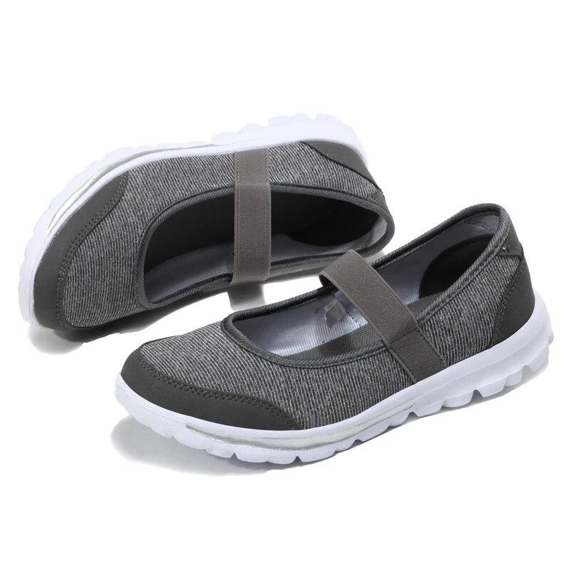 

Жіноче повсякденне взуття М яке Портативне Взуття для ходьби Легкі Балетки для жінок Дихаючі Сліпони Чорне взуття Жіночі Лофери 42 темно-сірий