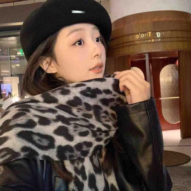 Chic Classic Leopard Print Scarf Women Fall Winter Soft Big Thick Imitation Cashmere Fringed Shawl Versatile Warm Muffler Female