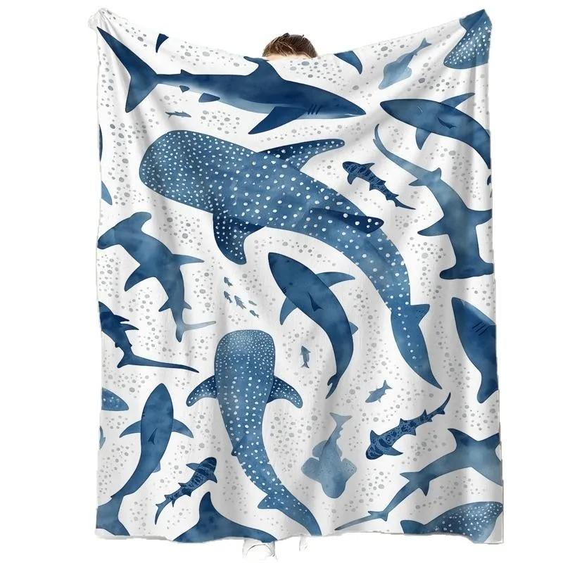 Плед на тему океана с акулой и китовой акулой Мягкий плед с морскими обитателями для дивана, кровати, гостиной. Идеально для любителей морских животных 70x100cm белый