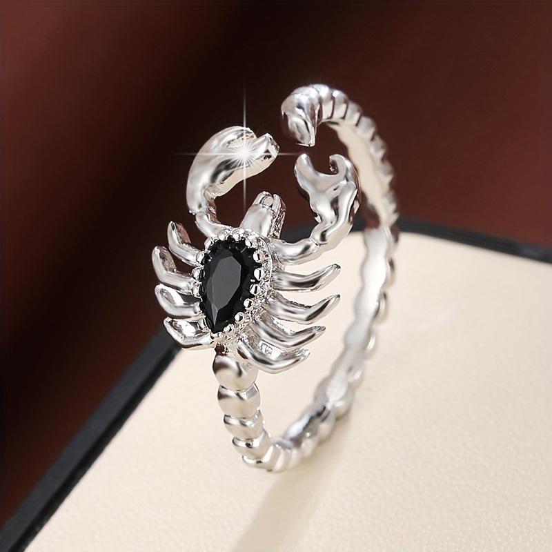 Sterling Silver Retro Scorpion Rings Women Creative Desert Animal Rainbow Mystic Crystal Punk Ring Girl Hip Hop Gift