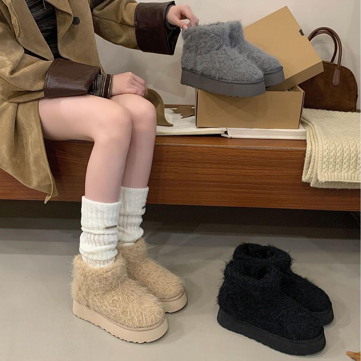 

2025 autumn and winter new round-headed mink hairy low-tube thermal velvet snow boots fashionable platform short boots 39 покинуть белый