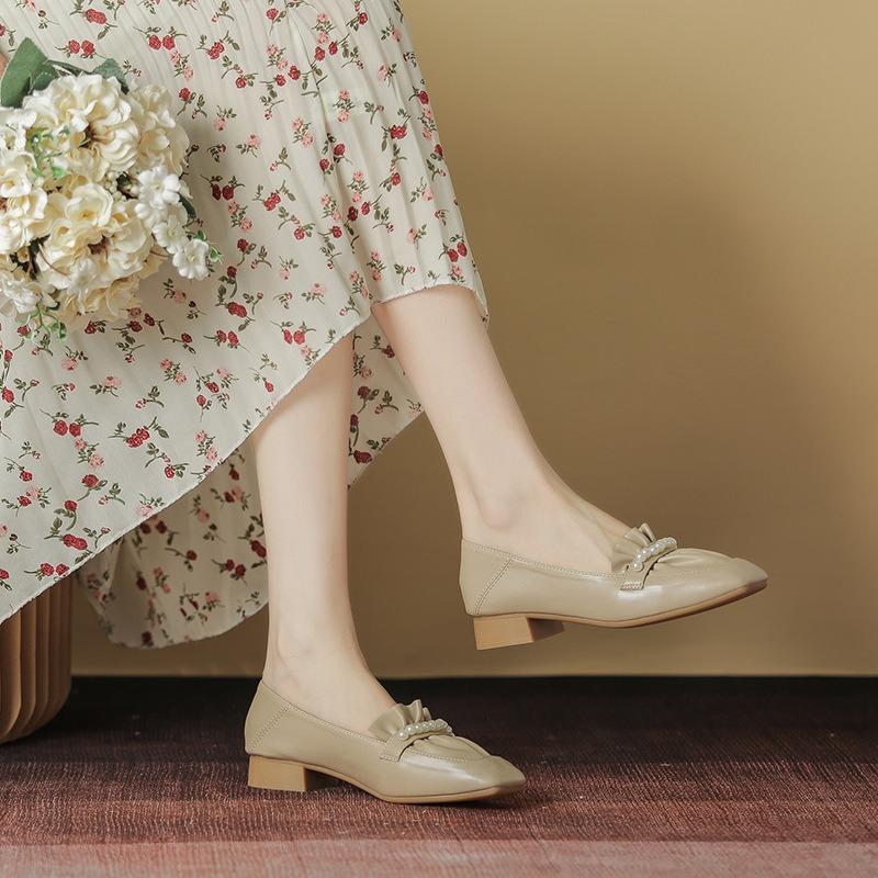 Autumn New Shallow Thick Heel Pleated Shoes Women's Pearl Soft Versatile Square Head Thick Heel Single Shoes Women