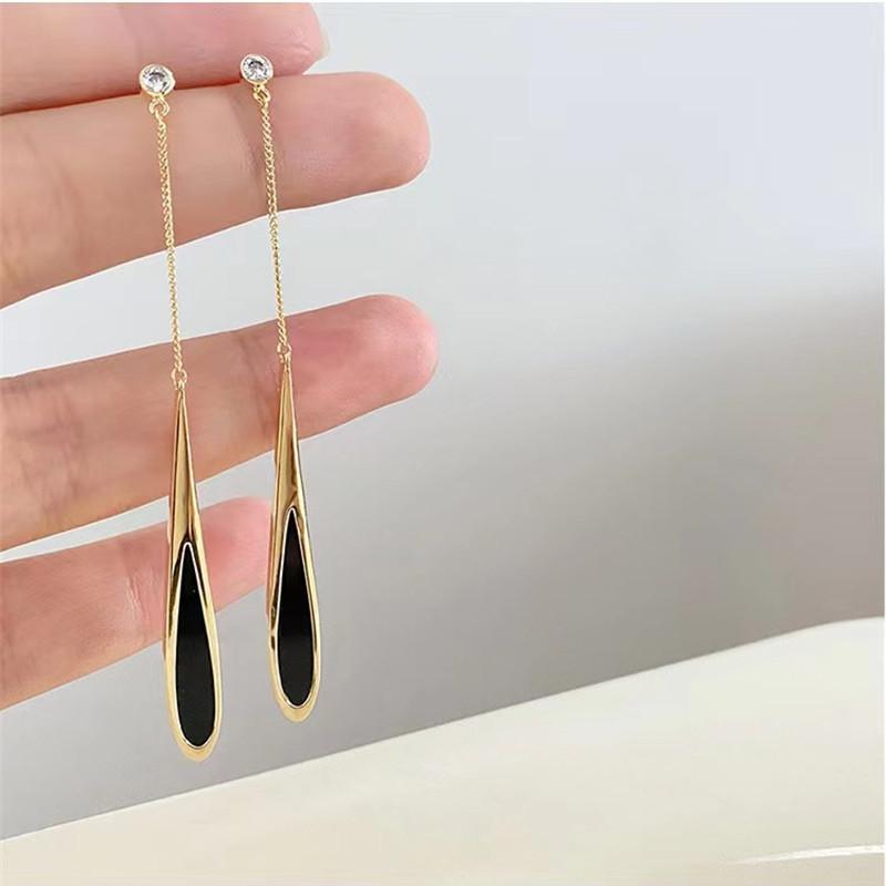 Brincos de gota de óleo com diamantes cravejados de agulhas de prata, design moderno e de nicho, brincos de metal estilo frio, brincos longos