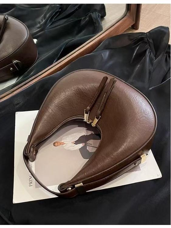 Versatile Small Retro Underarm Handbag - High-Value Dumpling Bag for Women