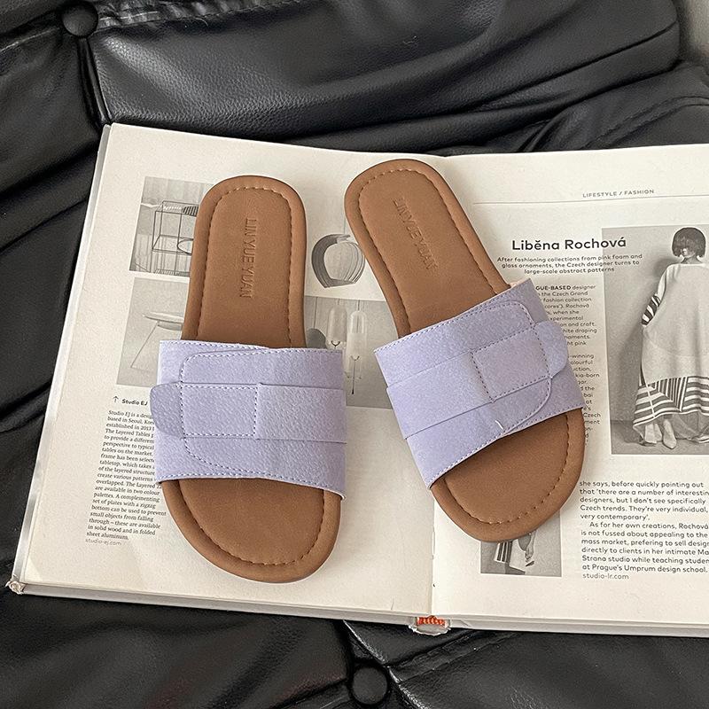 Fashion Simple Soft Bottom One-word Slippers Women's Summer Wear 2025 New Summer Versatile Mori Series Beach Cool Slippers