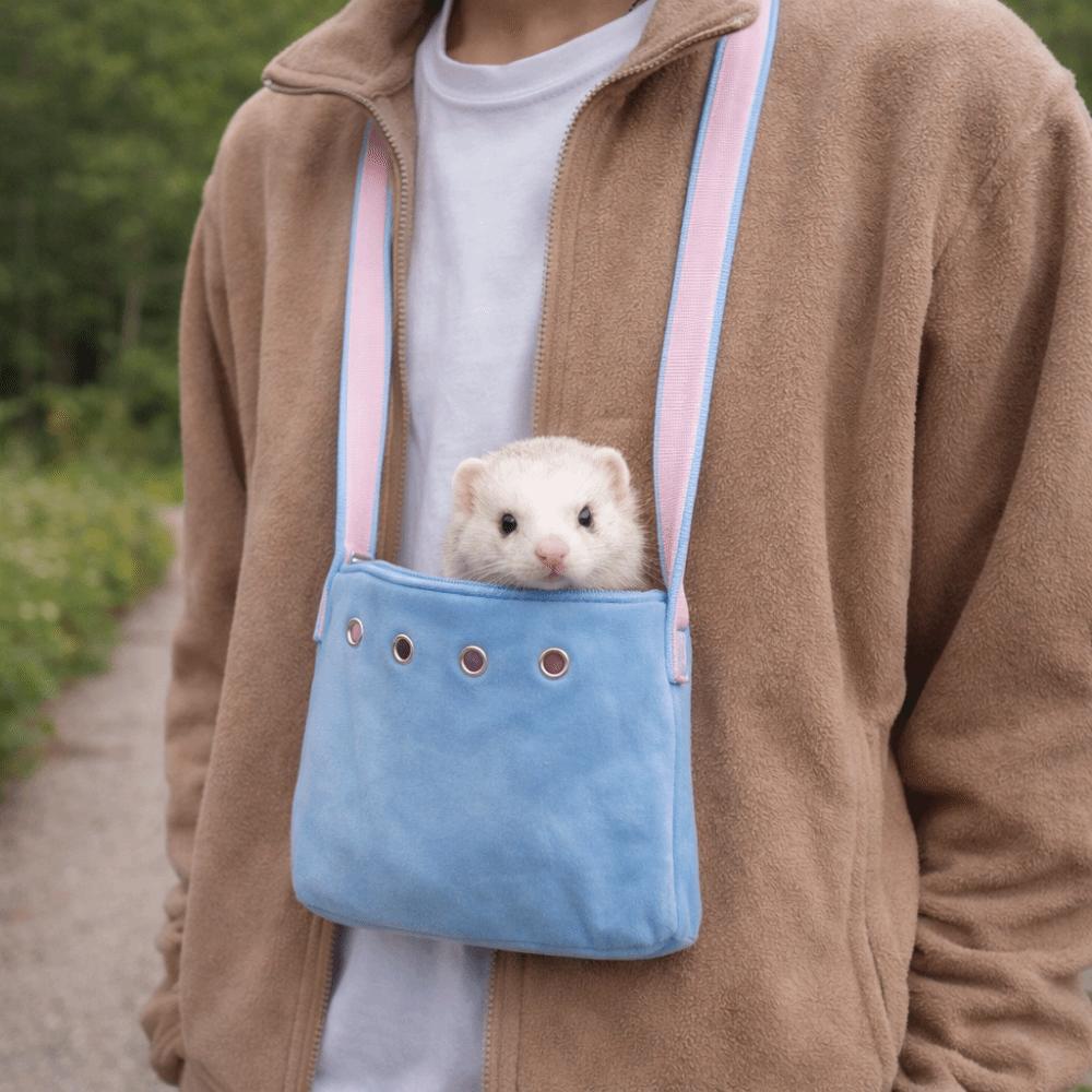 Ventilated Hamster Carrier Bag Warm Comfortable Pet Outdoor Pouch Zipper Closure Soft Hamster Chest Bag Vet Visit