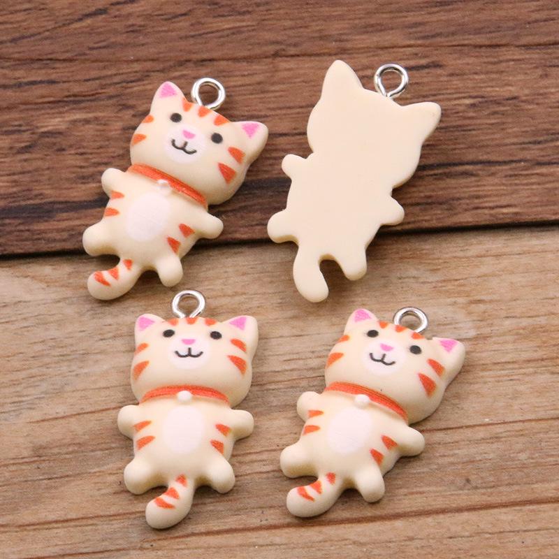 DIY Resin Cartoon Kitten Charms: 8 Colors, 15x29mm Pendants for Jewelry