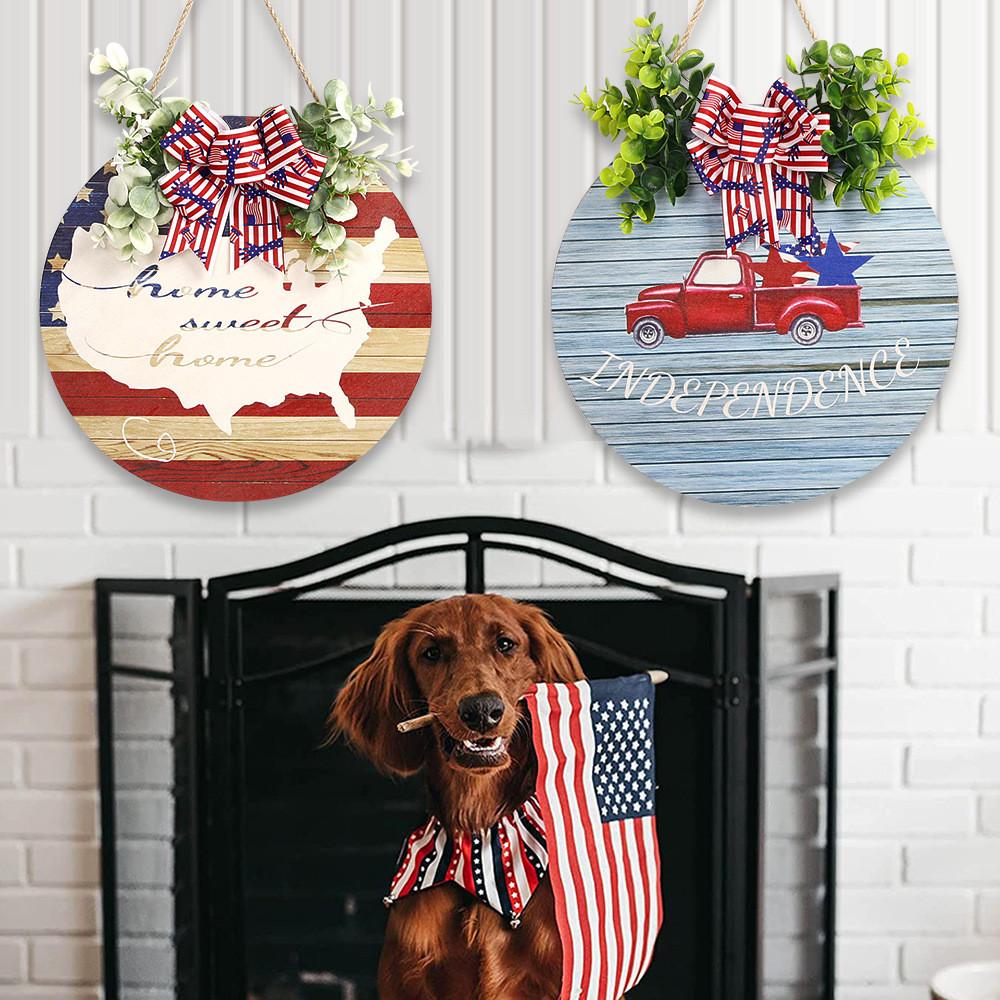 Round Wooden Exquisite Home Decor Sign For 4th Of July Featuring Colorful Imagery Patriotic
