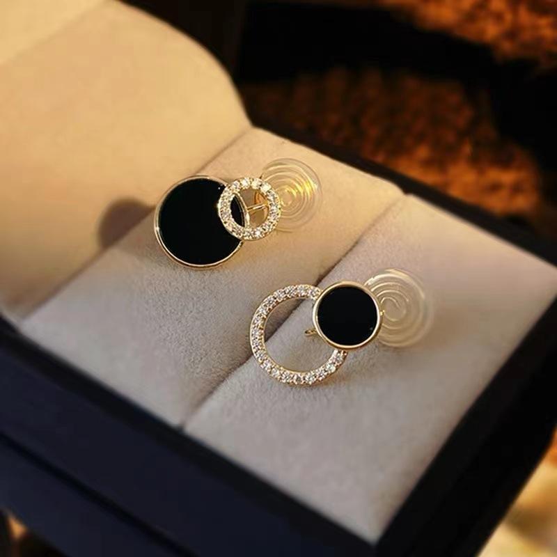 Women's Earrings Asymmetrical Round Hollow Round Black Stud Earrings Pendientes