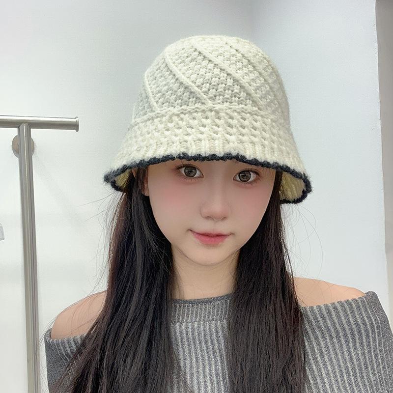 Retro Woolen Hat Autumn and Winter Women's Warm Ear Protection Hat Versatile Face Showing Small Color Matching Warm Knitted Hat Bucket Hat