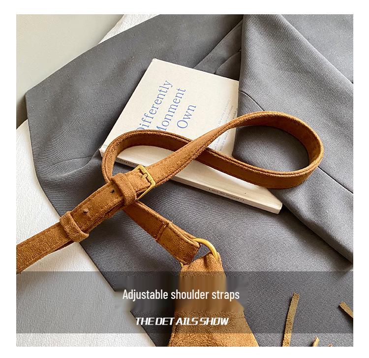 Borsa a Gnocchi da Donna con Nappe Opache 2025: Borsa a Spalla/Tracolla Retro di Grande Capacità per Autunno/Inverno