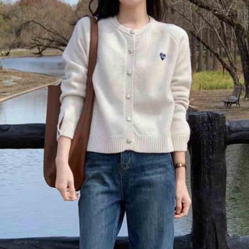 Autumn and winter solid color embroidered front shoulder long-sleeved knitted cardigan women's loose short outer sweater jacket