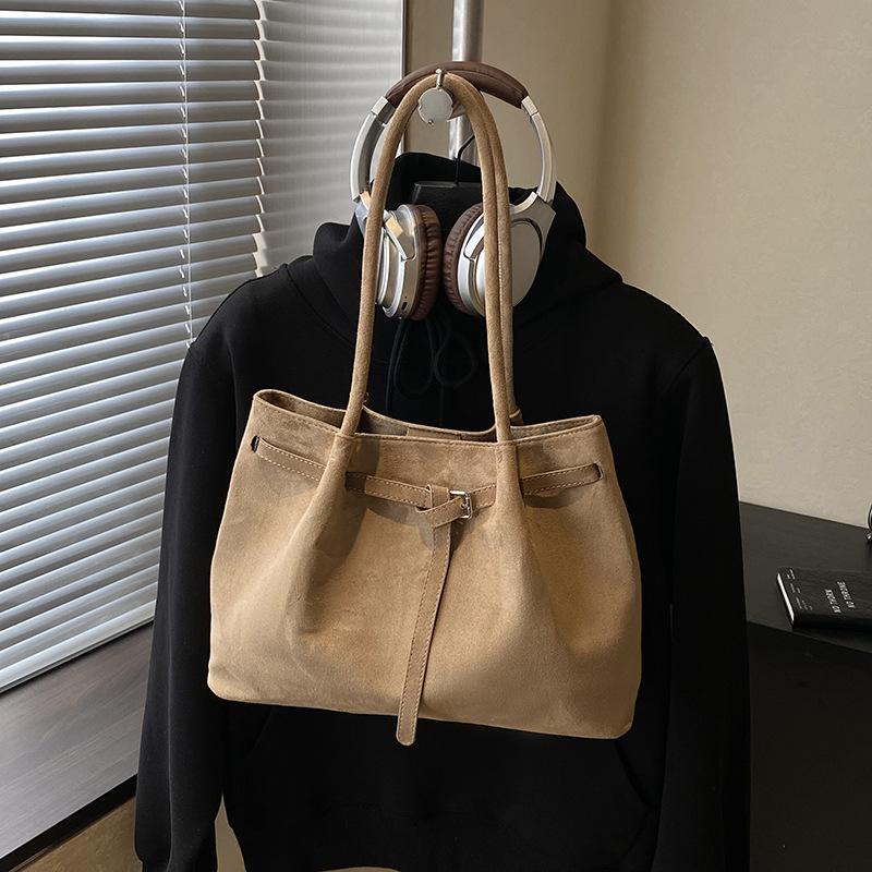 Large Capacity Suede Bag Women's Autumn and Winter 2025 New Versatile Casual Shoulder Bag Student Class Tote Bag