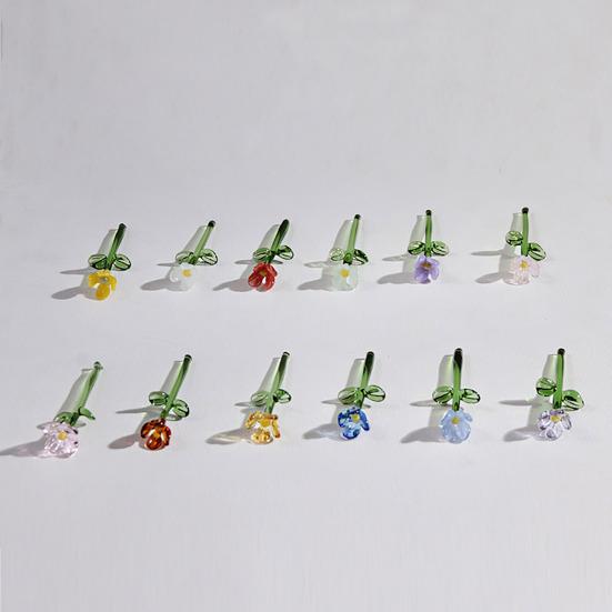 Glasblumenstrauß mit Vase Handgeblasene Mini-Blumendekoration Haus Wohnzimmer Handgefertigter Simulations-Blumenschmuck mit Stiel