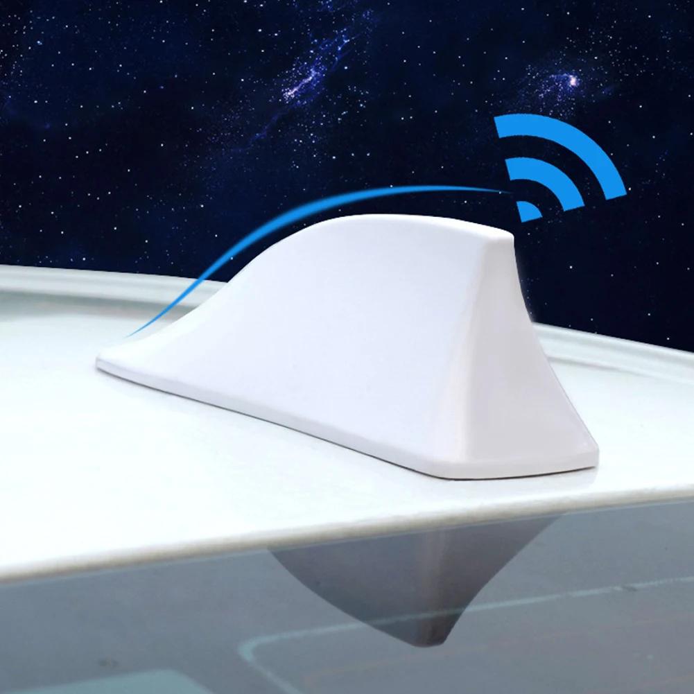 Aileron de signal FM universel pour voiture Shark antenna, self-adhesive car top FM radio signal, the decorative shark fin anten