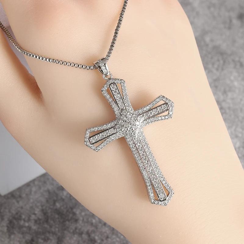 Exquisite Cross Studded Zircon Pendant Necklace for Women Fashion Glamor Wedding Jewelry